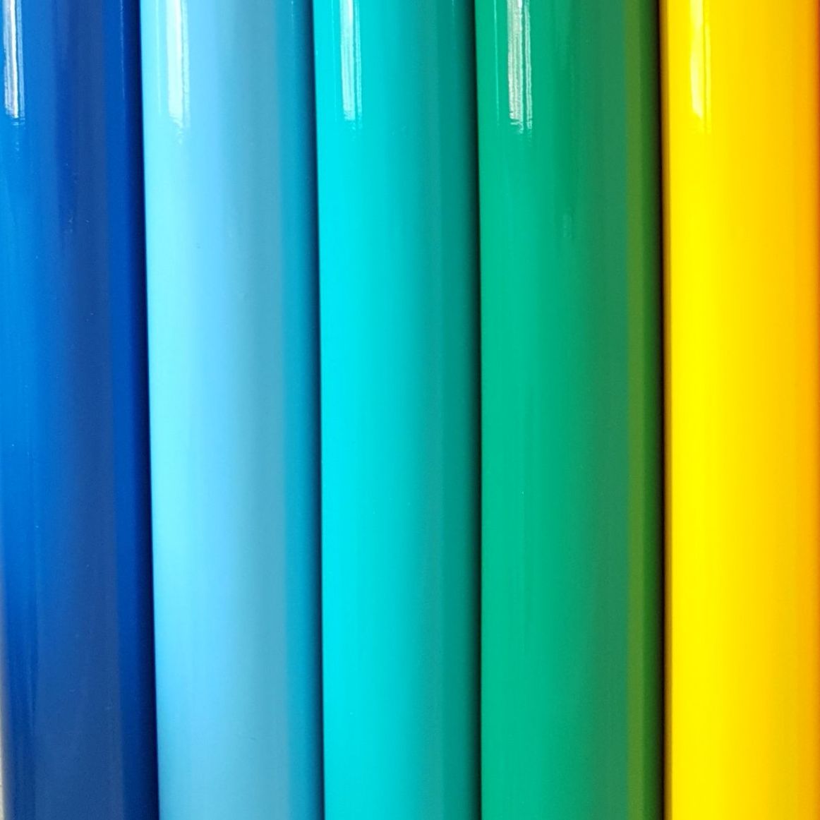 Oracal 651 Rainbow Rolls
